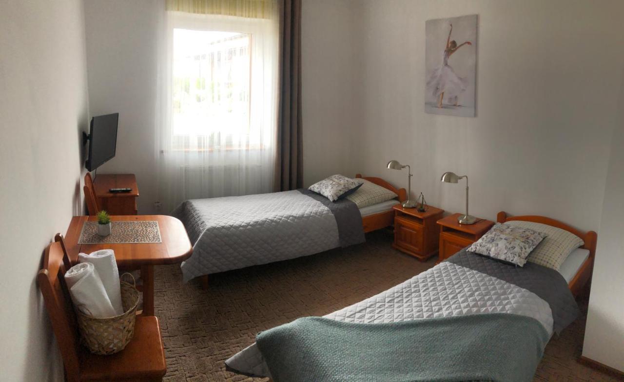 Bed and Breakfast Gosciniec Rutikal Sianow Exterior foto